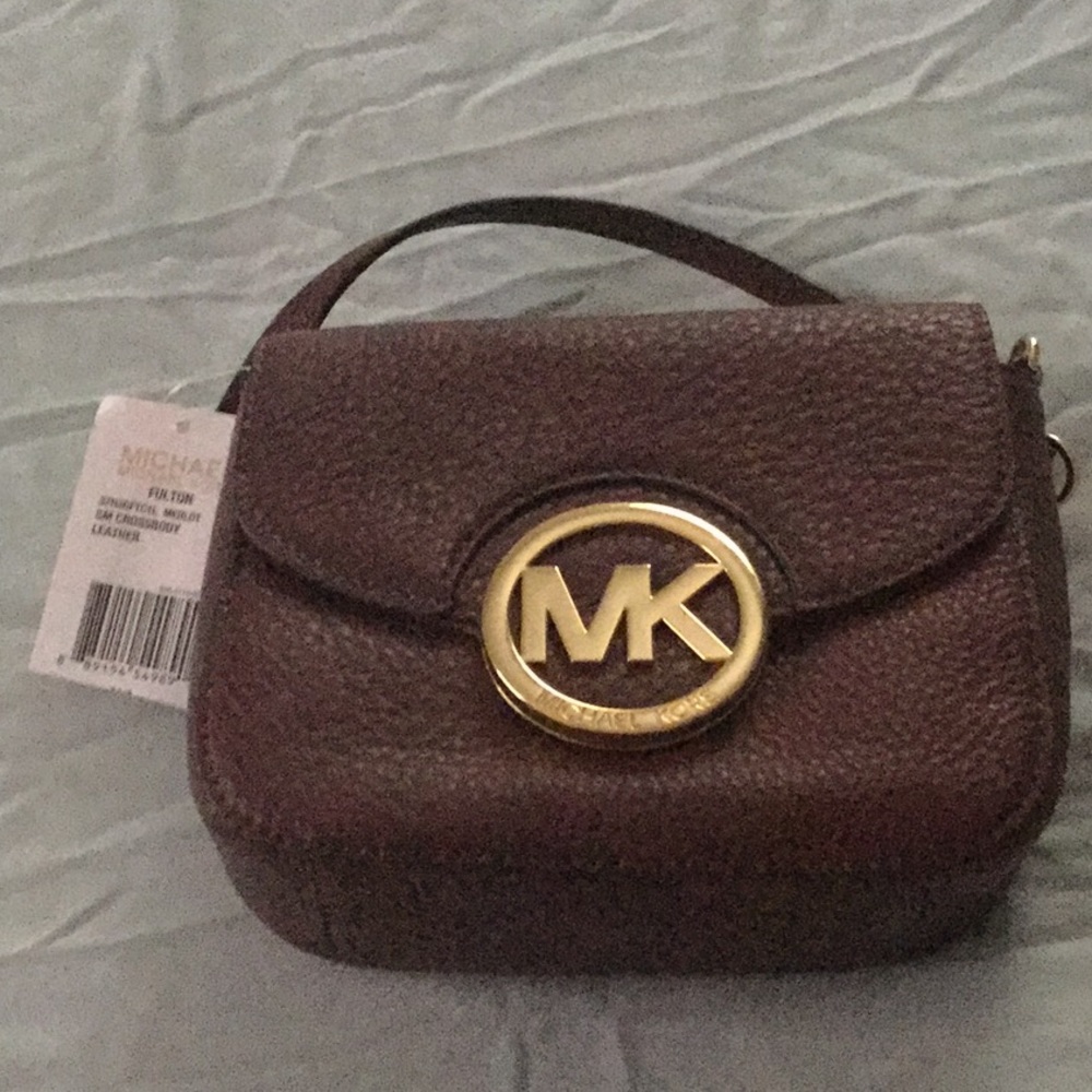 Michael Kors Fulton Crossbody-Merlot